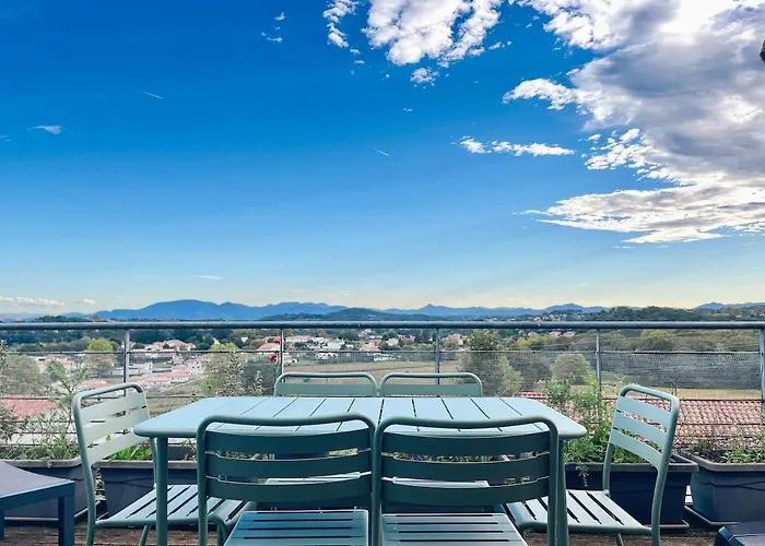 Quiet Villa, Sea And Mountain! *