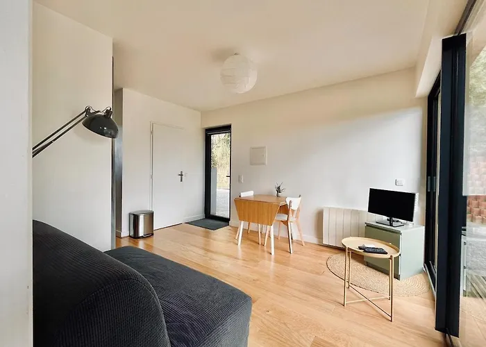 Quiet Villa, Sea And Mountain! ヴィラ