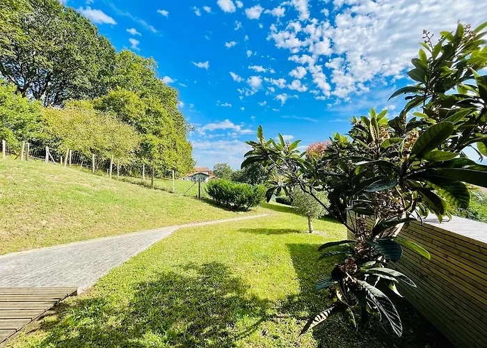 Quiet Villa, Sea And Mountain! ヴィラ *